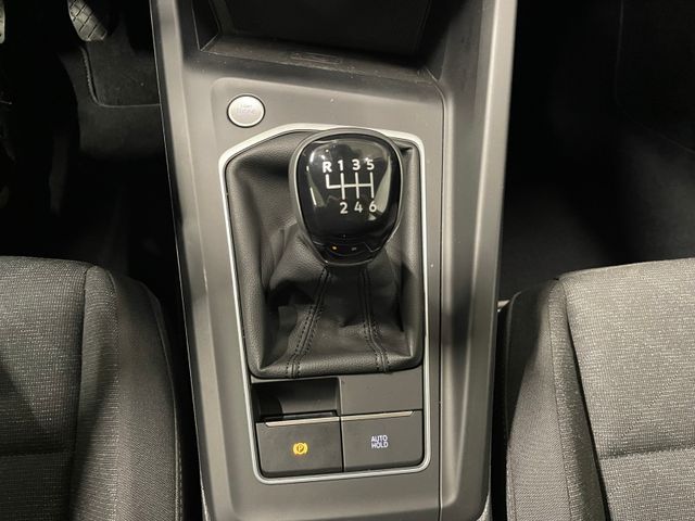 Golf VIII Variant Life 2.0 TDI NAVI ACC