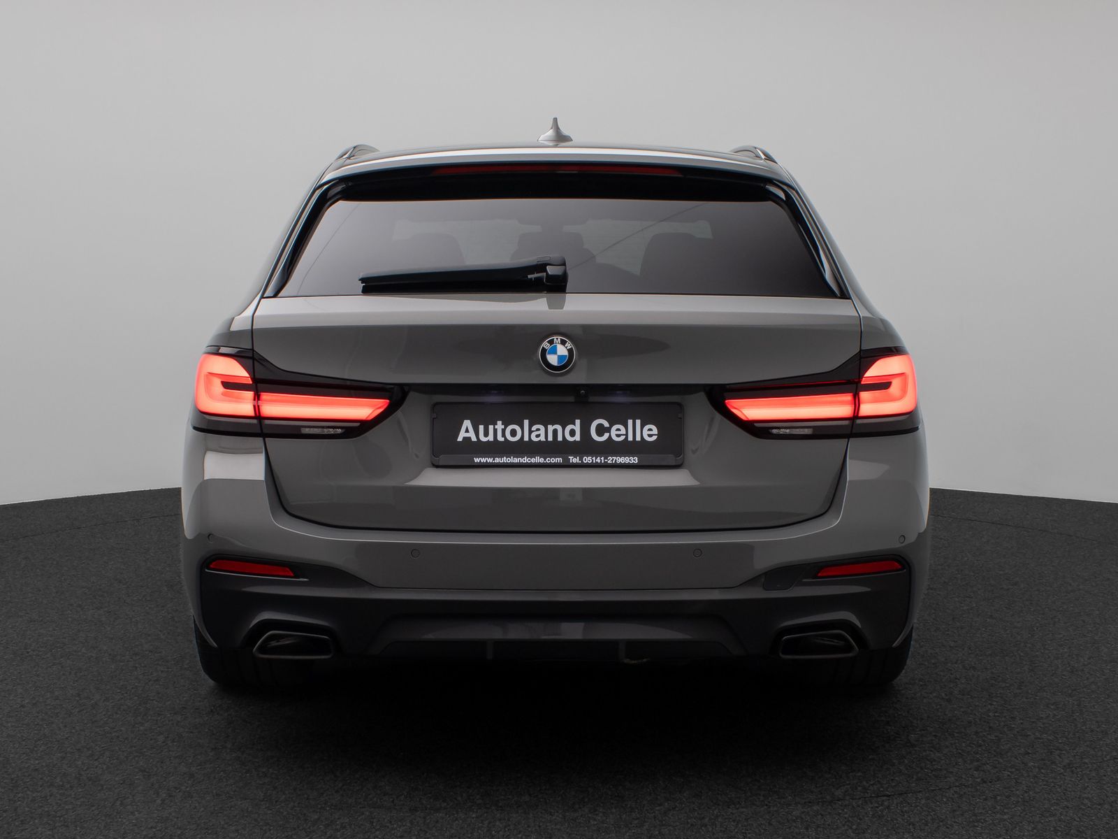 Fahrzeugabbildung BMW 530d xD M Sport Laser Kamera HUD DAB H/K 4xKlima