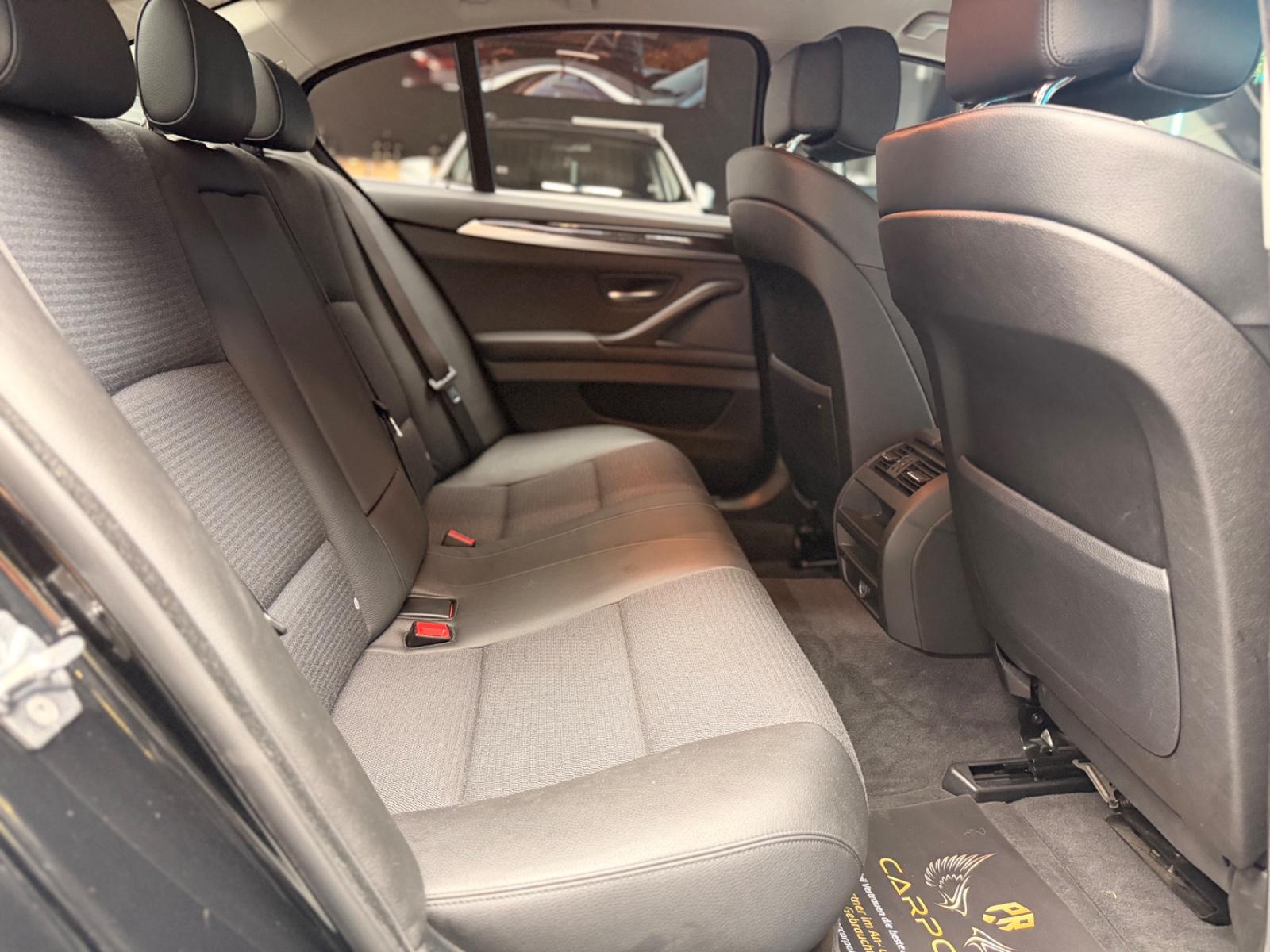 BMW 520 Limousine 520 i/Xenon/Leder/Navi/CarPlay