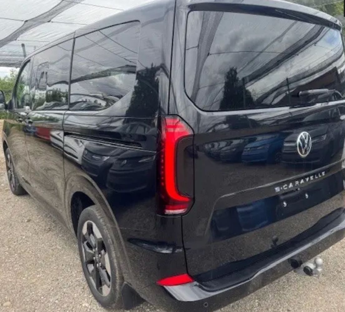 Volkswagen e-Transporter Caravelle 160 kW Style RWD KR imagem 2
