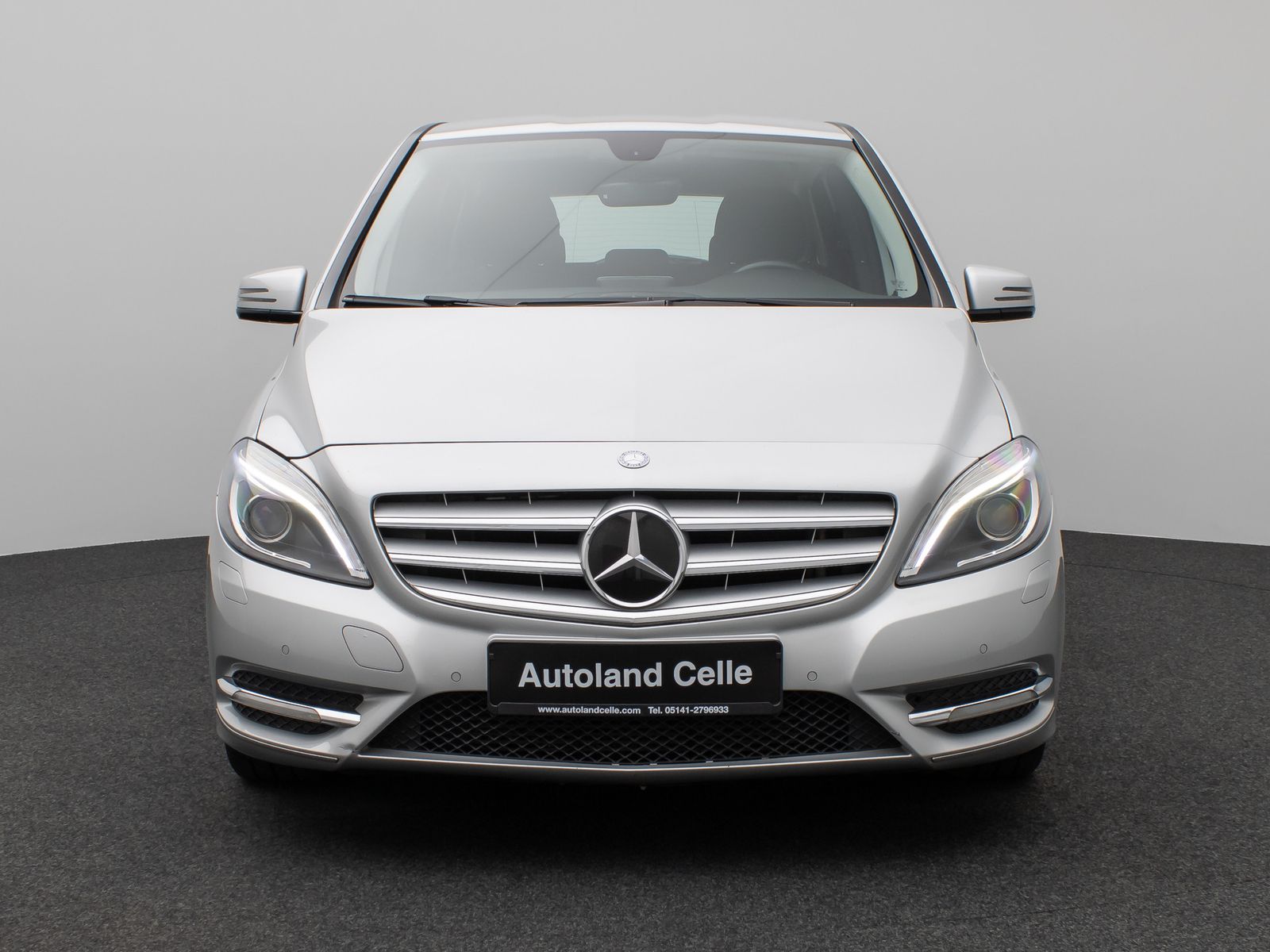 Fahrzeugabbildung Mercedes-Benz B 180 CDI Navi Sitzhzg Bi-Xenon PDC Klimaautomat