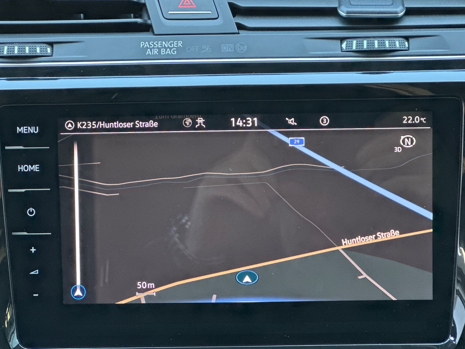 Fahrzeugabbildung Volkswagen Touran 2.0 TDI DSG Highline NAV+LED+KAM+AHK+1HD