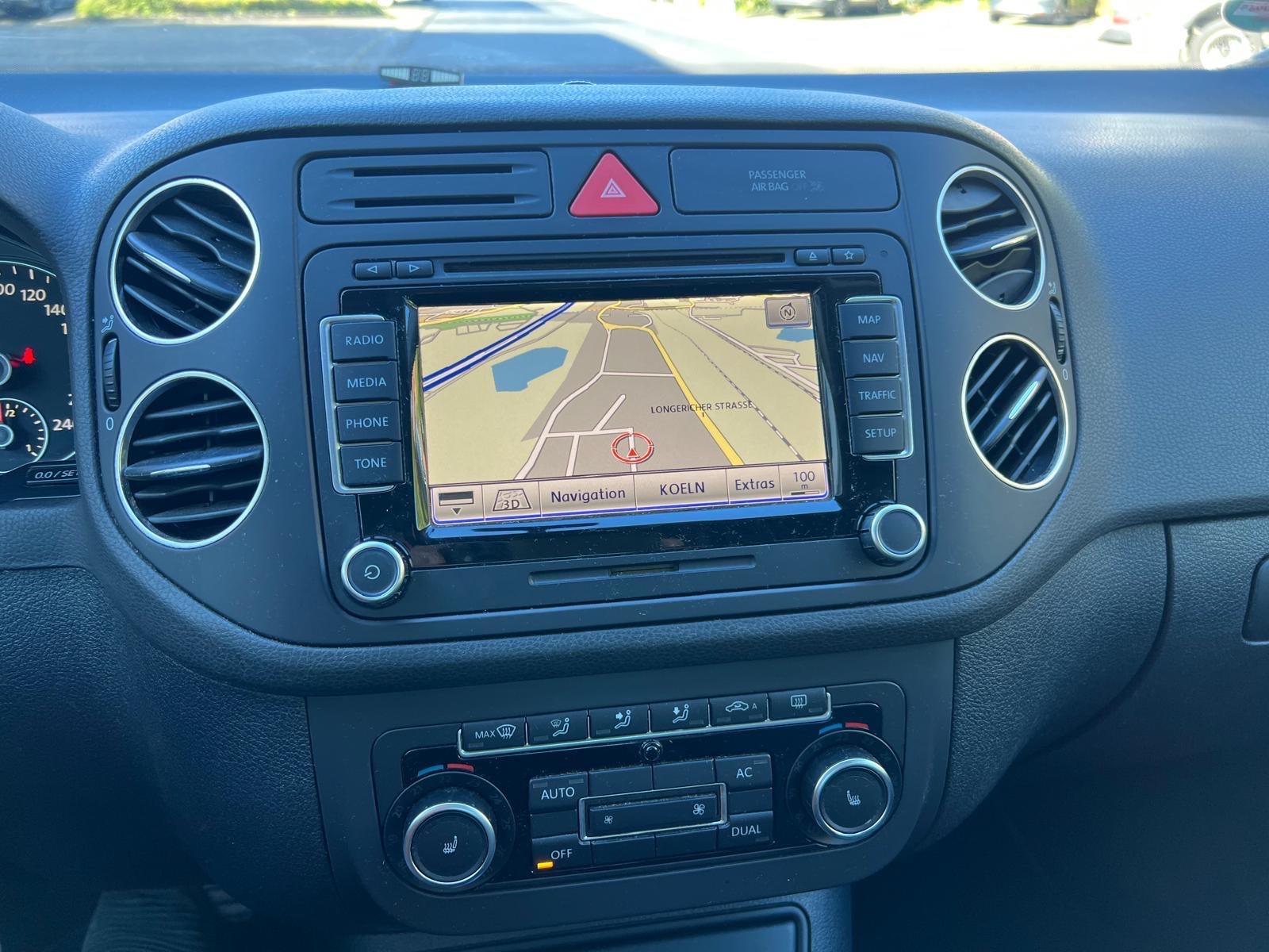 Volkswagen Golf Plus 2011 — photo 13