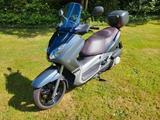 Yamaha x-max 250, TÜV neu, wenig Laufleistung - YAMAHA X MAX 250