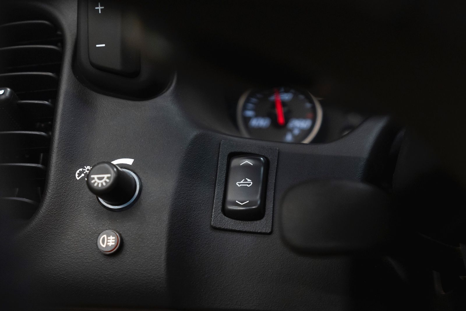 Fahrzeugabbildung Corvette C6 6.2 V8 Cabrio Automatik BOSE HUD SHZ