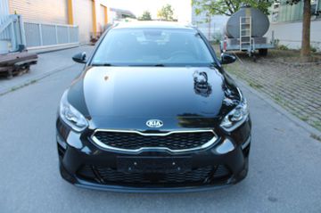 KIA cee'd Sportswagon - 3