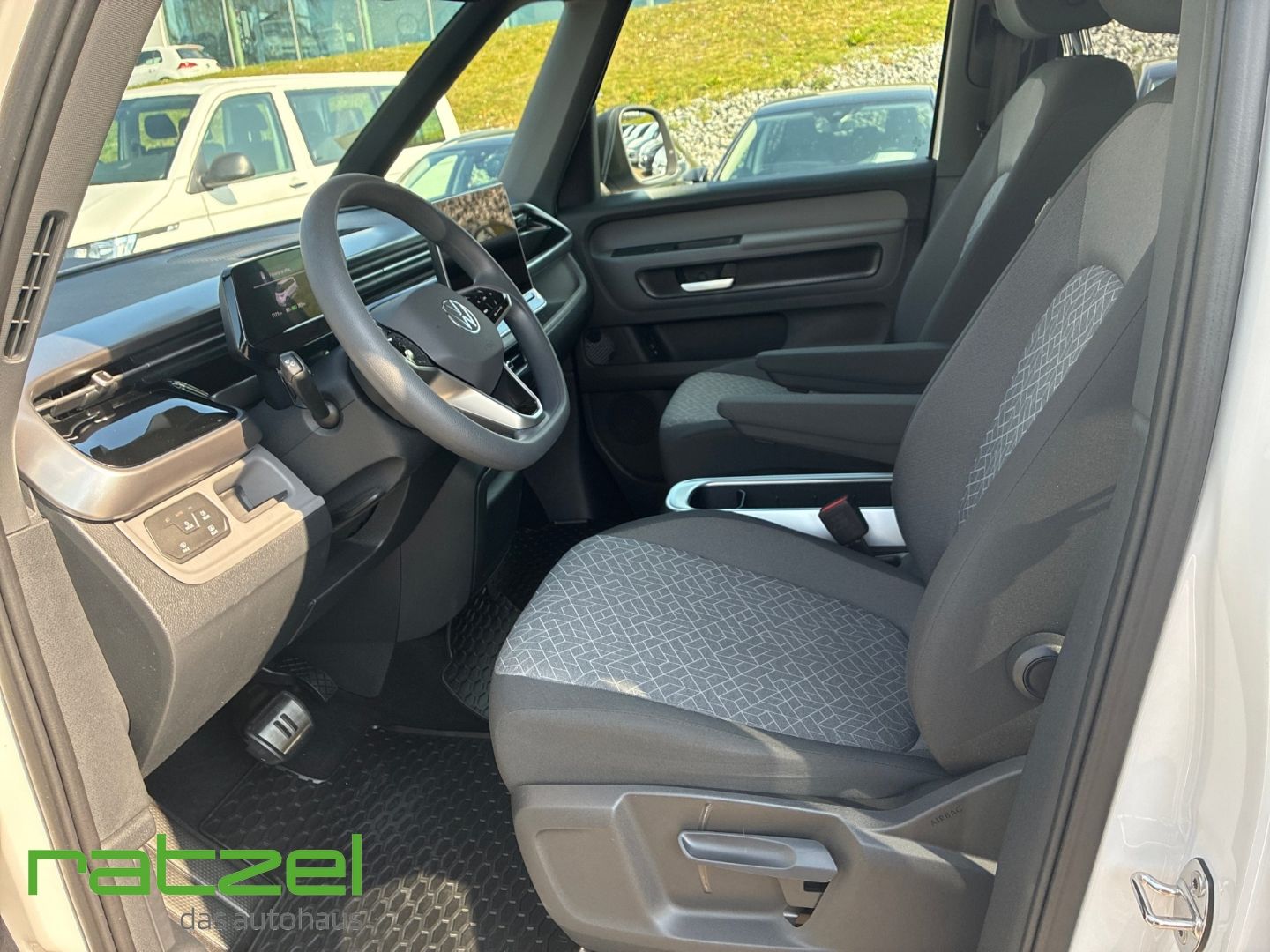 Fahrzeugabbildung Volkswagen ID. Buzz Freestyle Pure Motor: 125 kW / 59 kWh