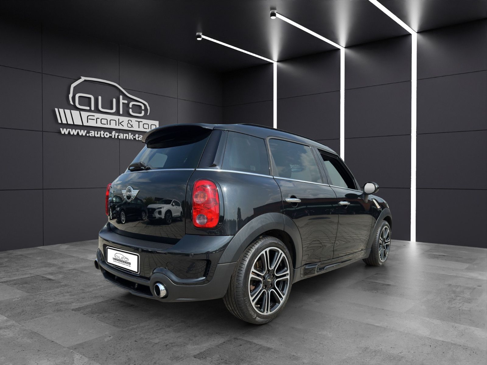 Fahrzeugabbildung MINI Cooper S CountrymanS All4*JCW*Chilli*Sport*Navi*