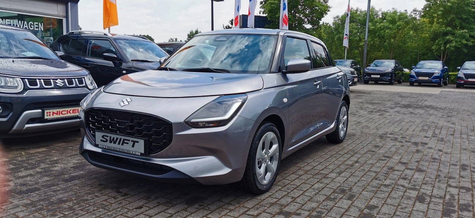 SUZUKI Swift