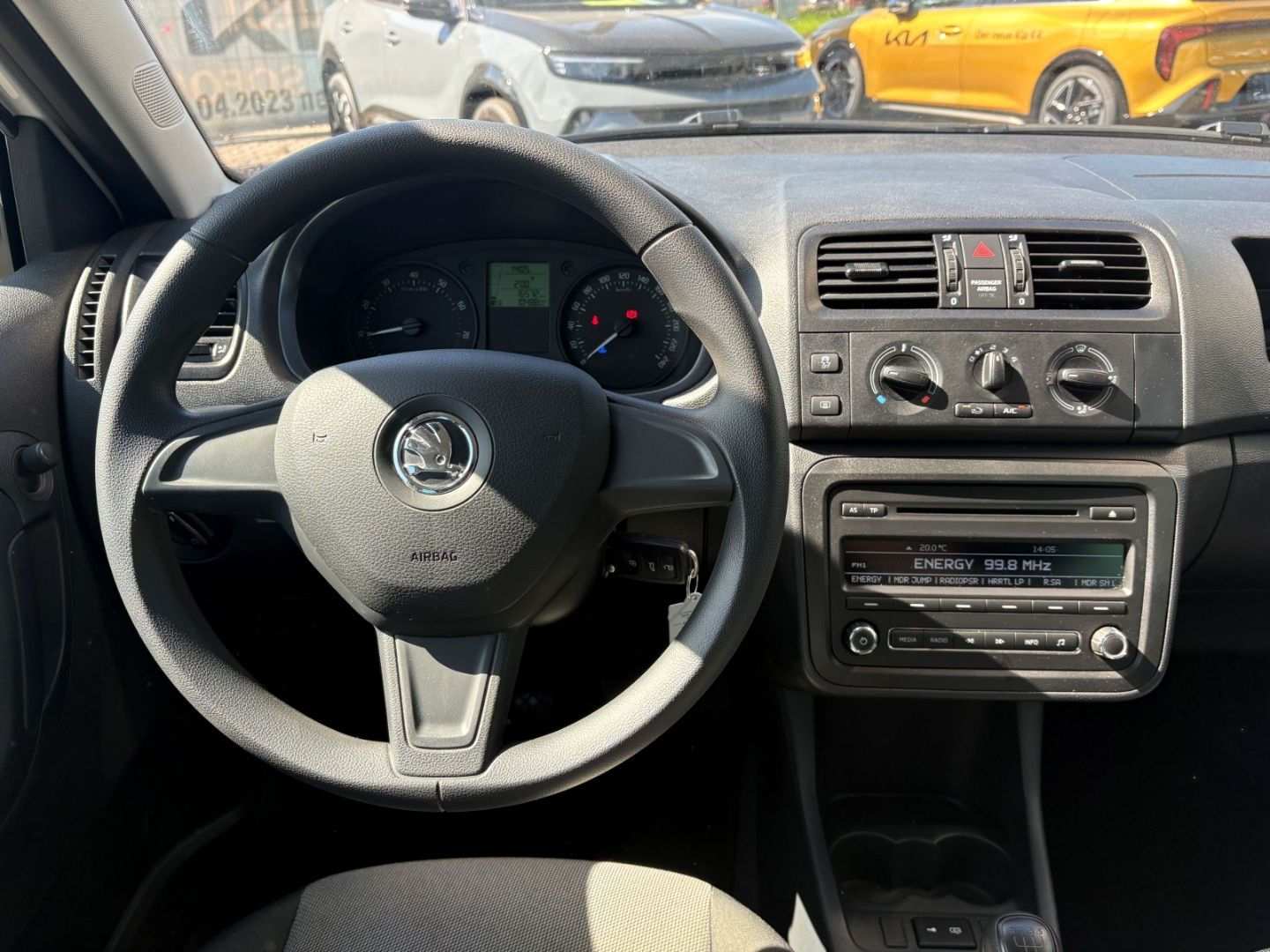 Fahrzeugabbildung SKODA Fabia Cool Edition KLIMA RDKS 8-fach bereift