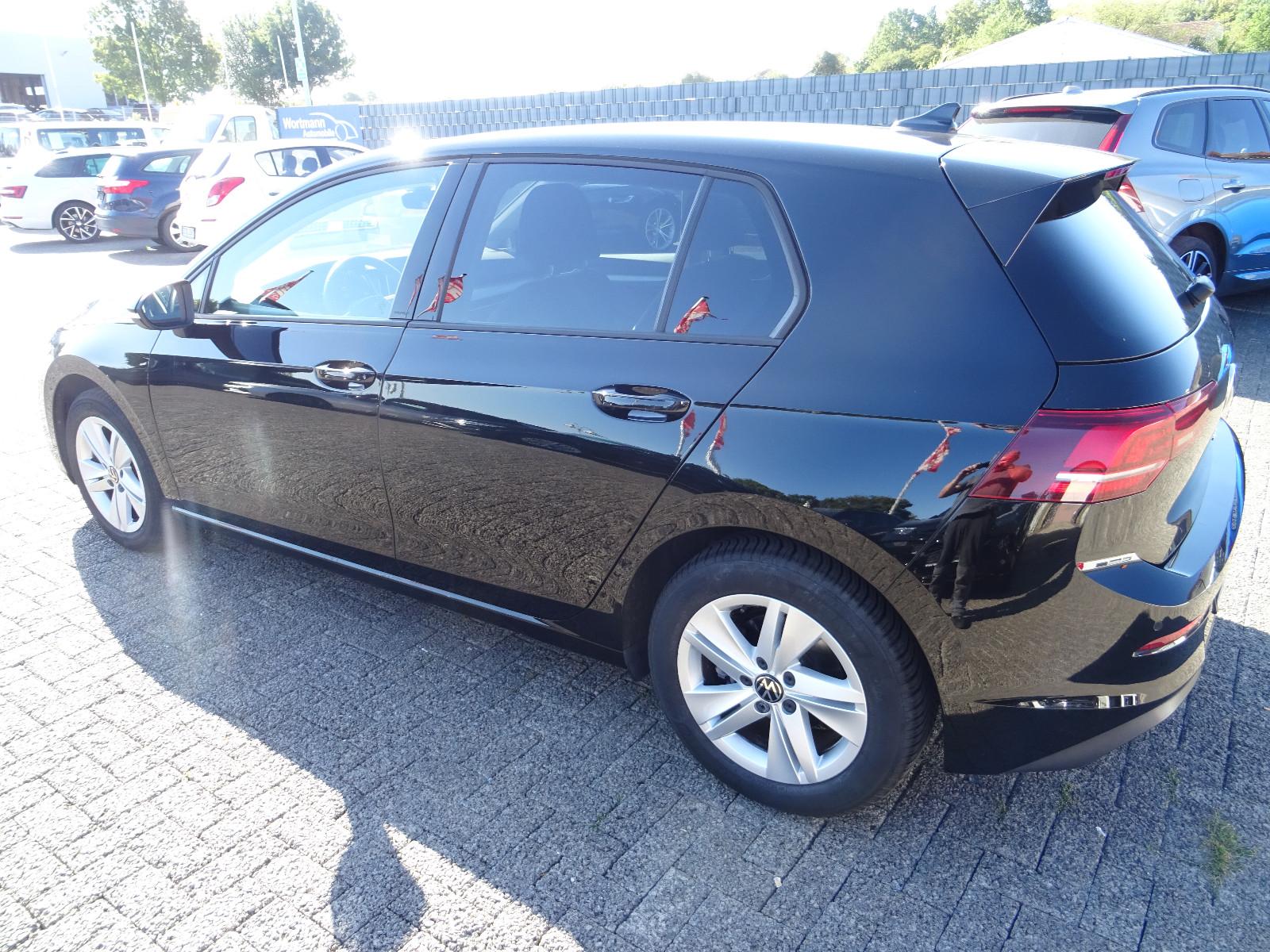Volkswagen Golf VIII Lim. Life 1.5 eTSI LED Navi PDC Temp., миниатюра 3