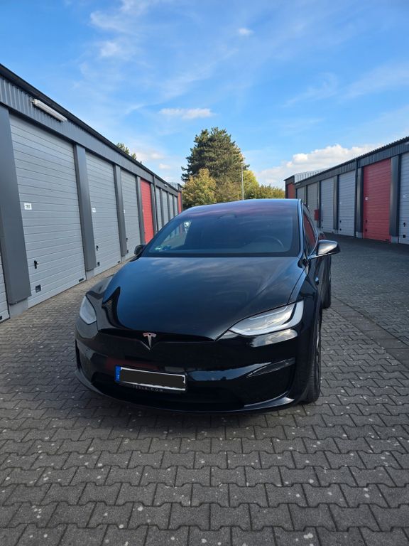 Image of Tesla Model X