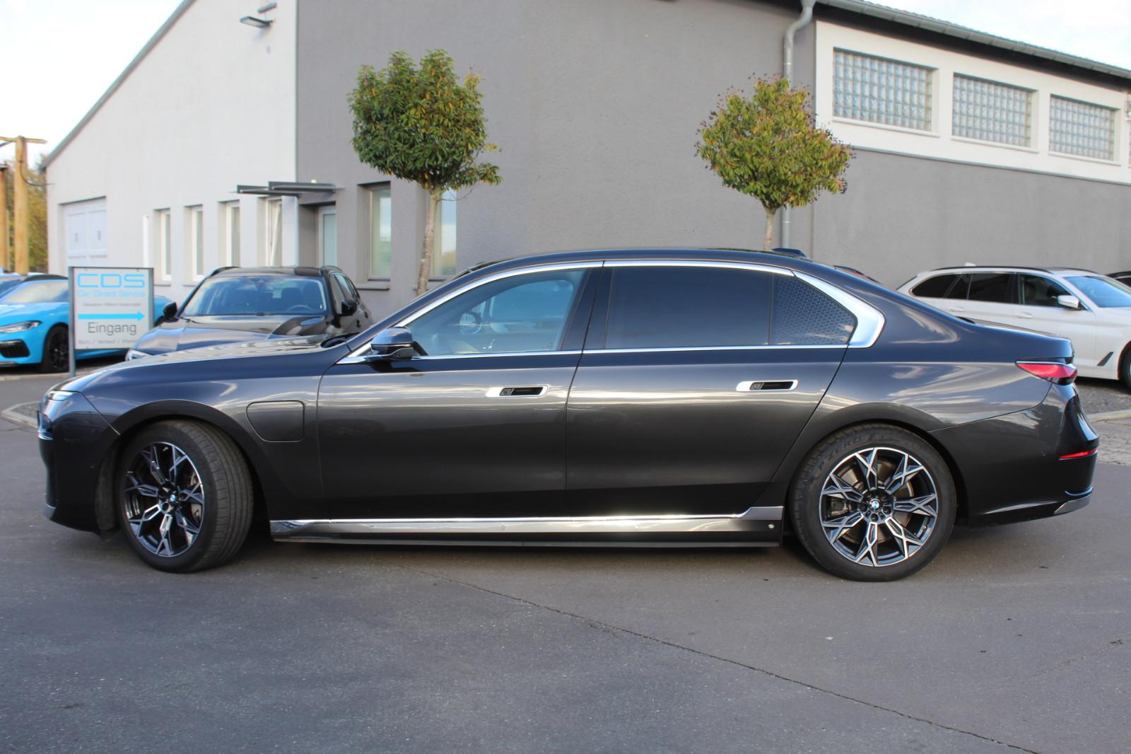 BMW 750 e xDrive Design Pure Excellence++Sky Lounge+