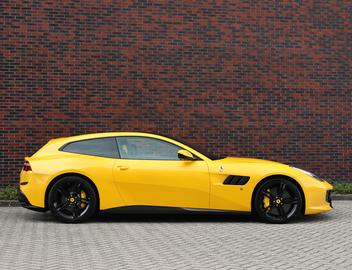 2018 Ferrari GTC4LUSSO — миниатюра 14