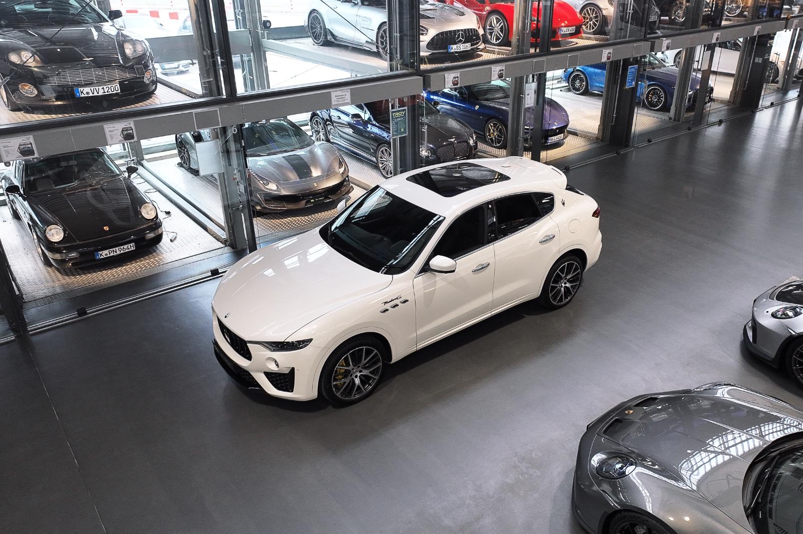 Maserati Levante Modena S - 1. Hand -43.200KM - Pano
