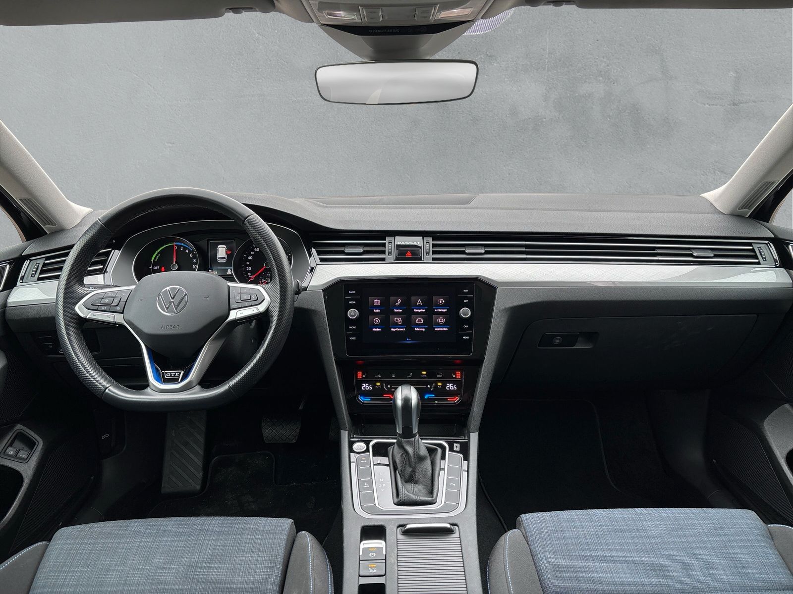 Fahrzeugabbildung Volkswagen Passat Variant GTE 1.4 TSI Kamera AppConnect SHZ