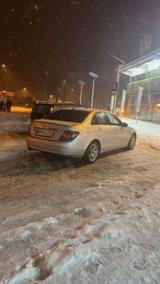 Mercedes-Benz Auto Mercedes benz CDI 200 2010 - Mercedes-Benz 200: Automatik, Cdi