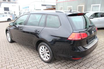 Volkswagen Golf - 4