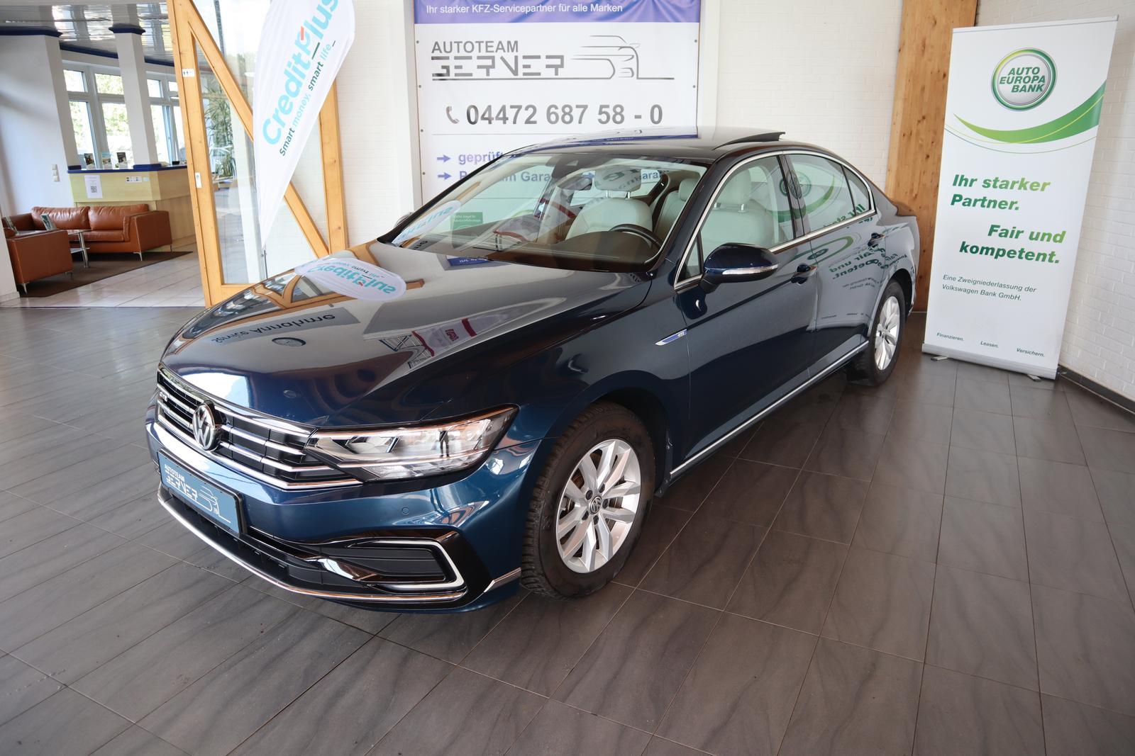 Volkswagen Passat 1.4 TSI DSG GTE PANORAMA+LED+LEDER+NAVI