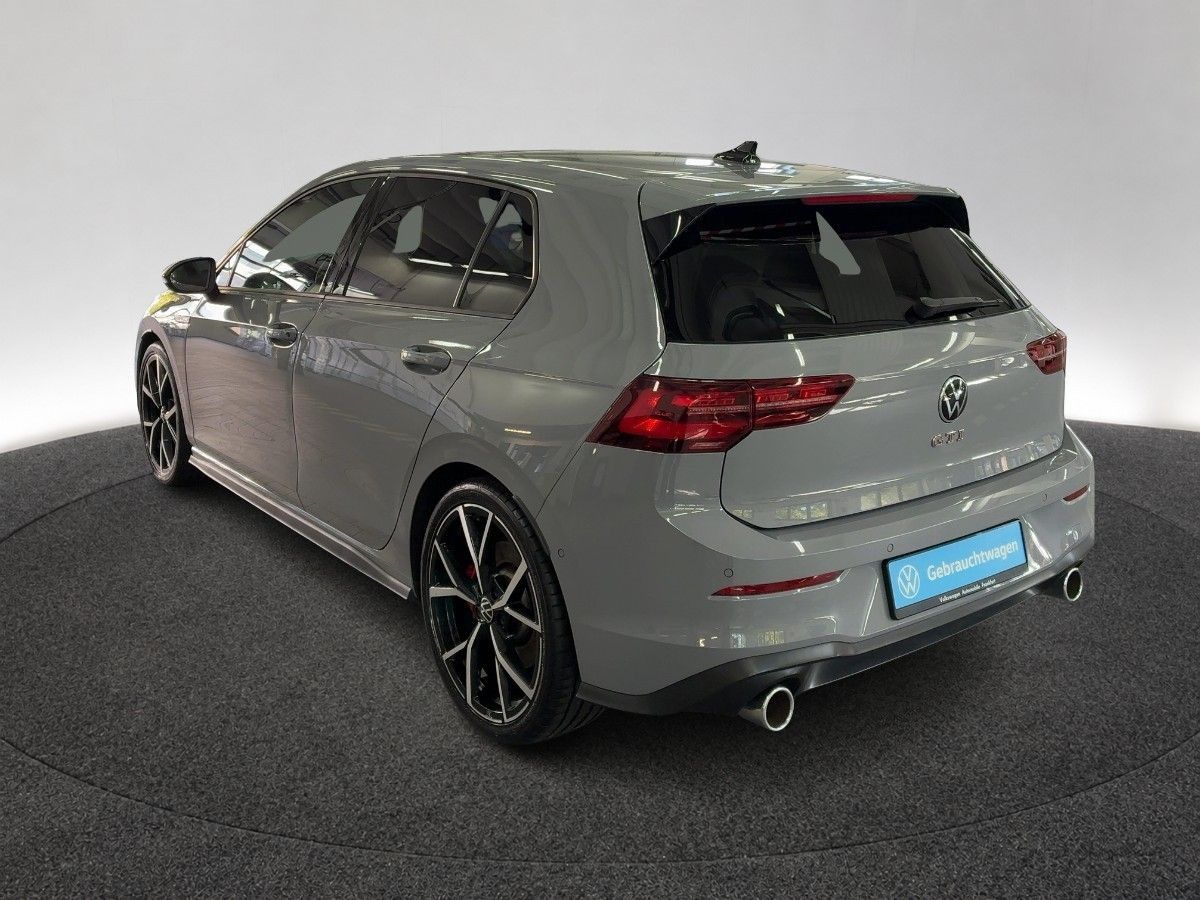 Volkswagen Golf - Bild 4
