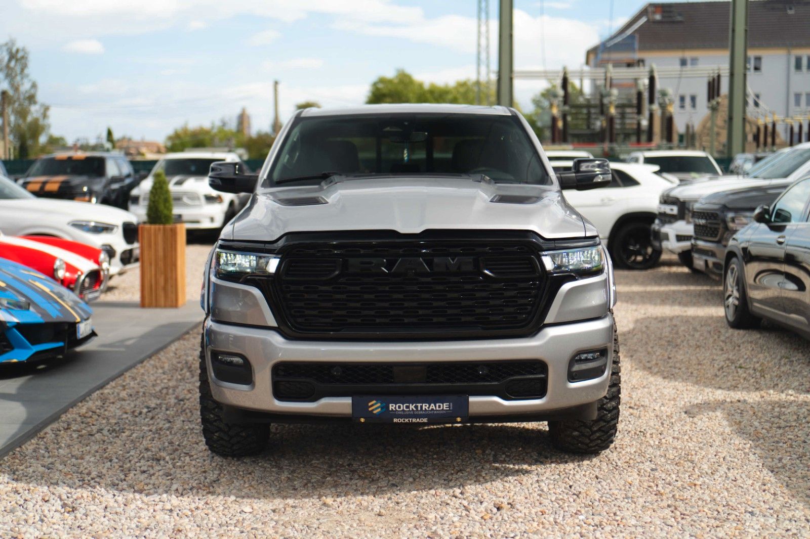 Fahrzeugabbildung Dodge RAM 3.0 MY 25 TWIN TURBO Offroad Night ACC 19%