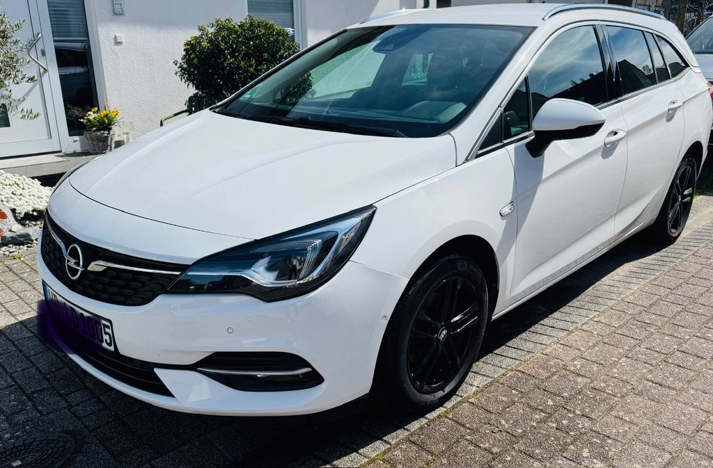 Image of Opel Astra