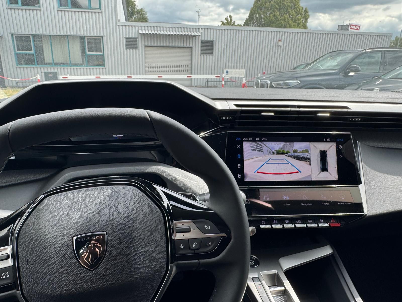 Peugeot 408 - Bild 7