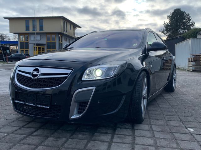 Opel Insignia A Sports Tourer OPC 4x4