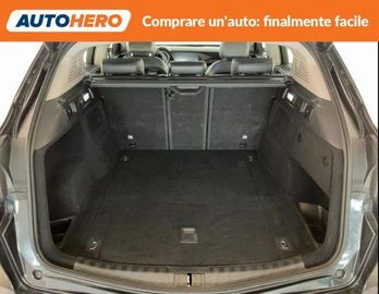 Alfa-Romeo Stelvio - 10
