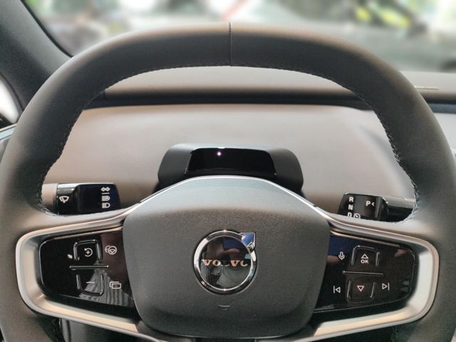 VOLVO EX30 (Bild 14 von Array)