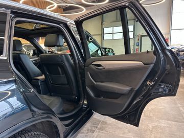 BMW X1 20 d xDrive *AHK*Klima*Navi*Sport-Paket M*