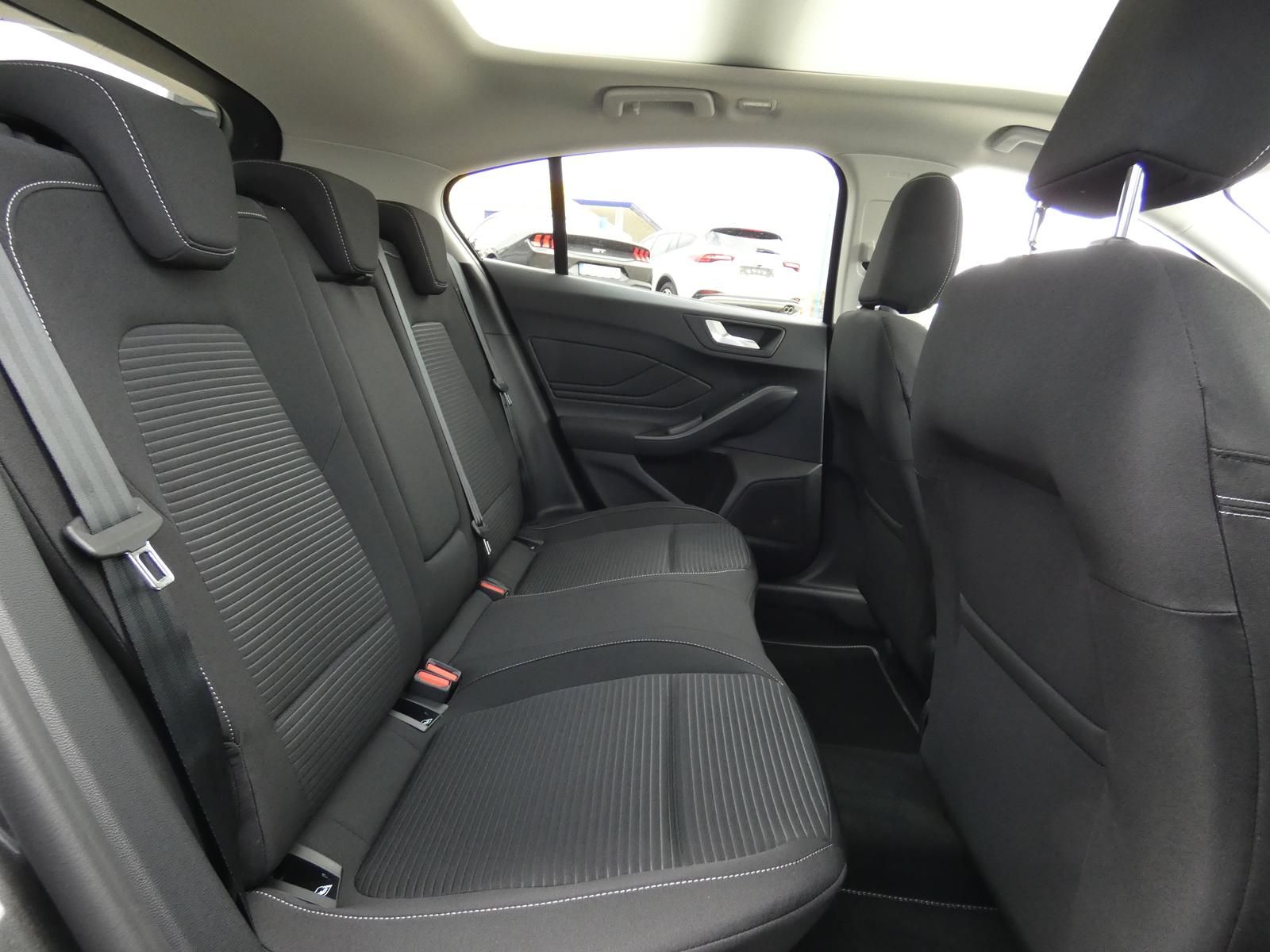 Ford Focus - Bild 10