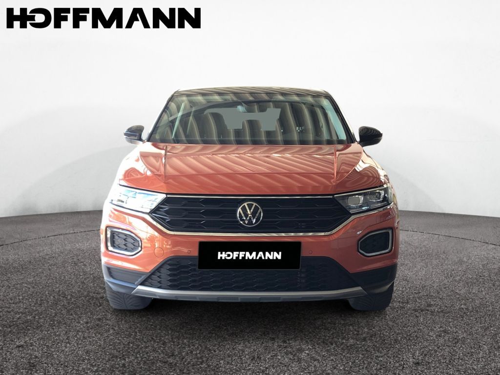 Fahrzeugabbildung Volkswagen T-Roc 1.6 TDI SCR UNITED LED AHZV Standheizung