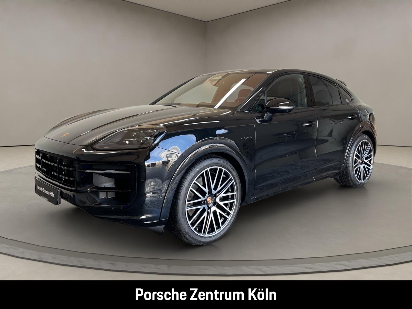 Porsche Cayenne E-Hybrid Coupe Black Edition HA-Lenkung