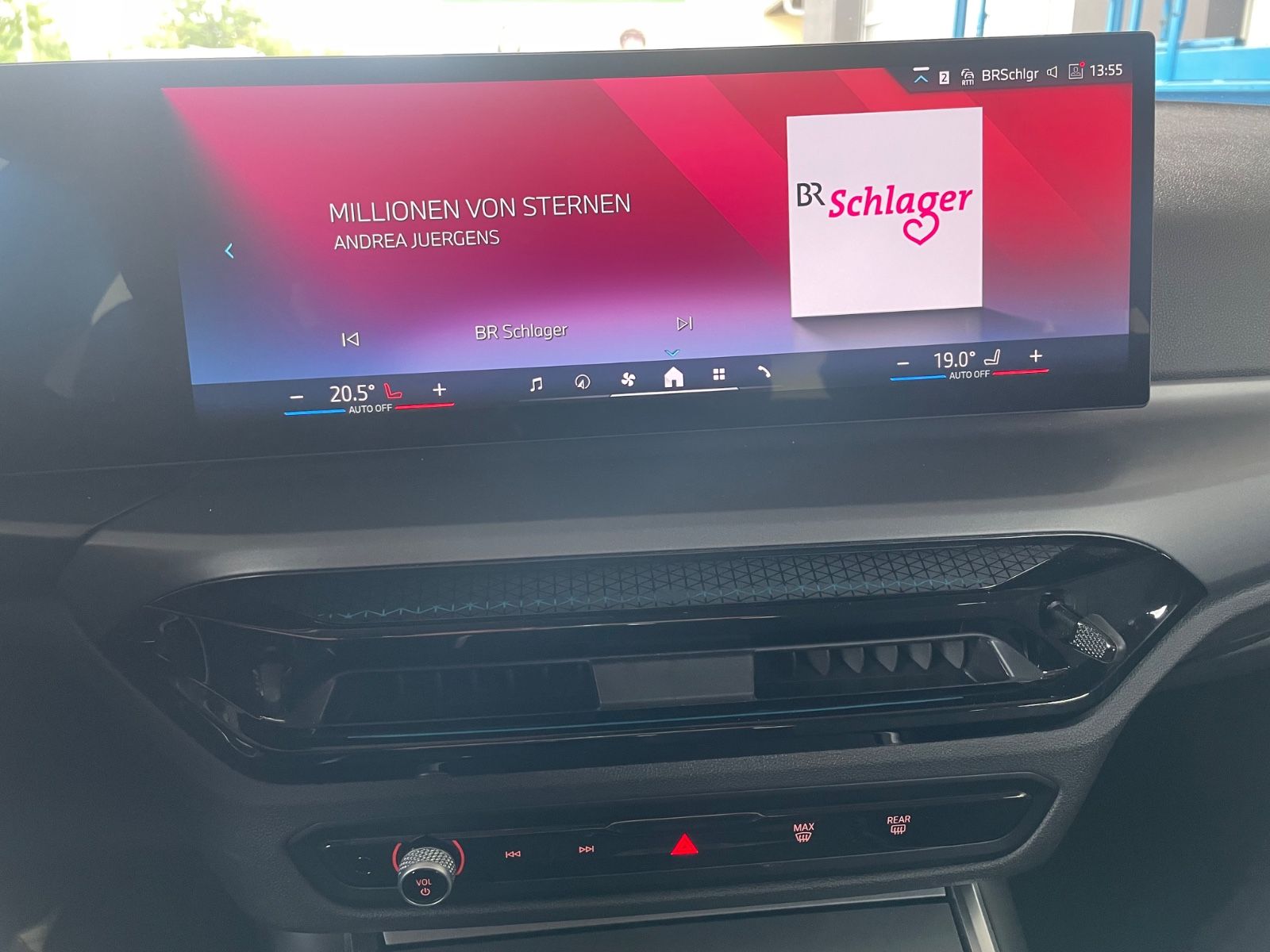 BMW 318iA 2.0 TOURING G21LCI/LC+/LED/CAM/SHZ foto 13