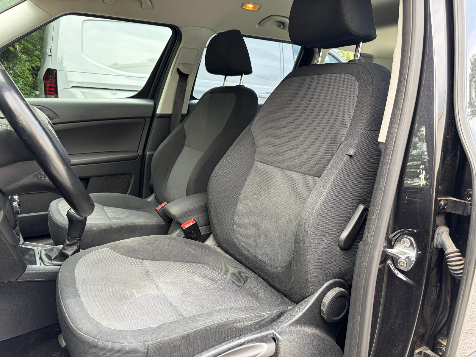 Skoda Yeti 2012 — photo 15