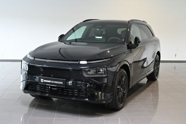 XPENG G9