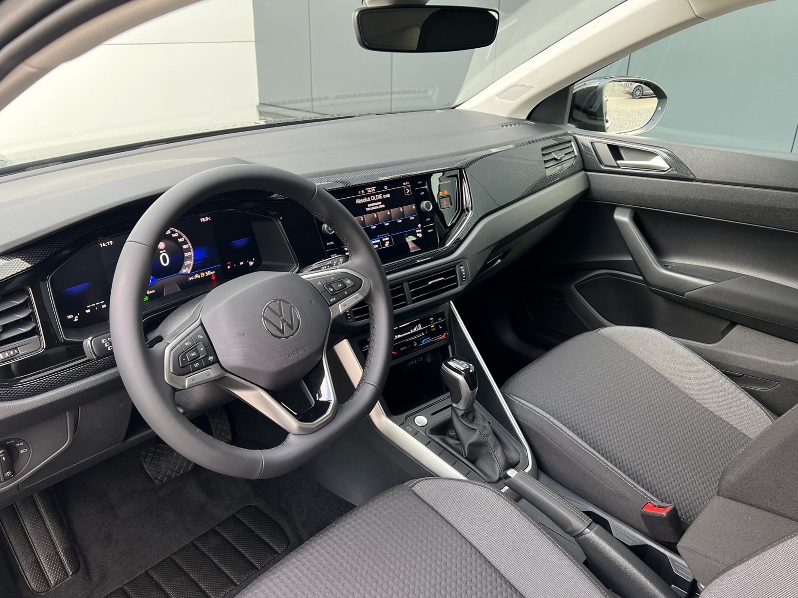Fahrzeugabbildung Volkswagen Taigo Life 1.0 TSI DSG *IQ.Light, Ready2Discover