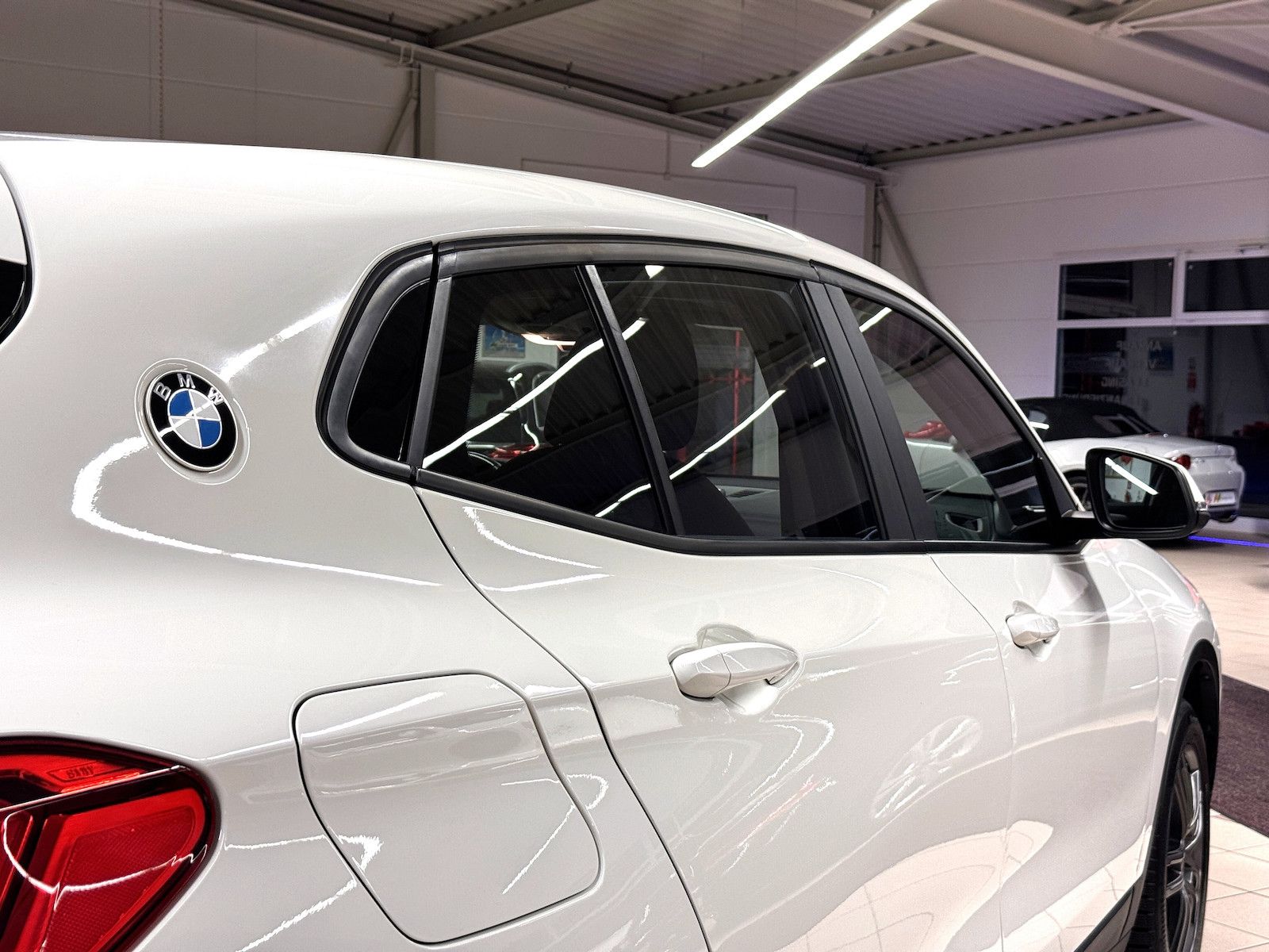 Fahrzeugabbildung BMW X2 xDrive 20i /LED/Navi/Ahk/VZE/Park-Ass
