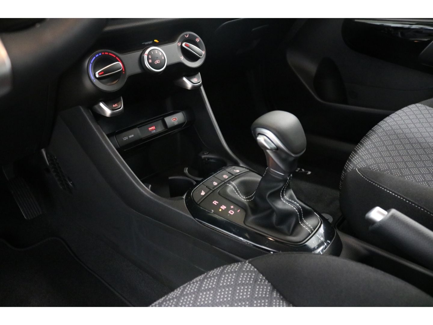 Fahrzeugabbildung Kia Picanto Vision 1.0 DAB Navi Kamera PDC