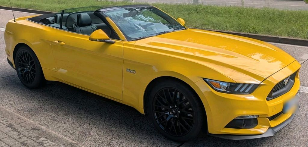 Image of Ford Mustang