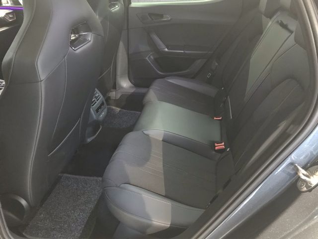 Leon 1.5 eTSI DSG*NAVI*KAMERA*SHZ*