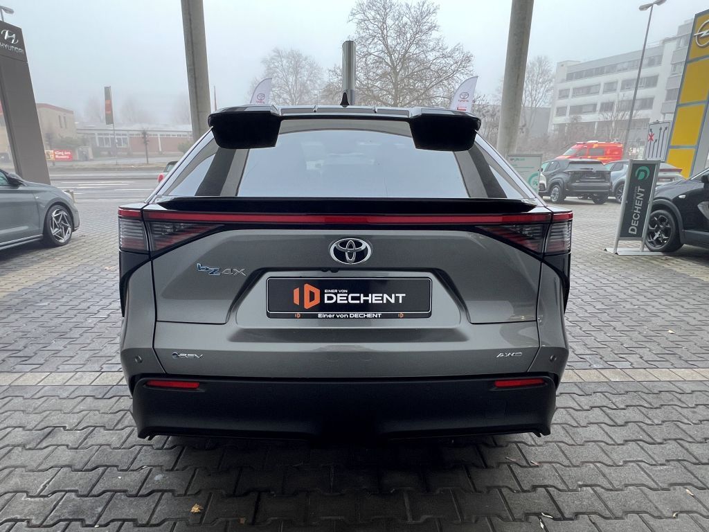 Fahrzeugabbildung Toyota bZ4X AWD Lounge 360,KlimaA,LED,Navi,SHZ,SoundSys