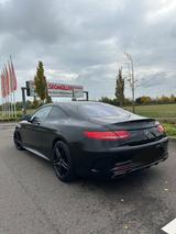 Mercedes-Benz S 500 4MATIC AMG Line Coupé AMG Line - Mercedes-Benz S 500: 3 Türen