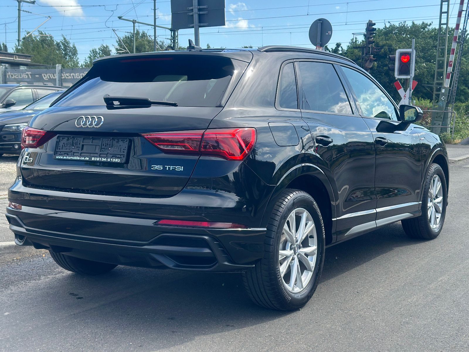 Fahrzeugabbildung Audi Q3 35 TFSI S LINE SPORTPAKET*MOD.2020+VIRTUAL*