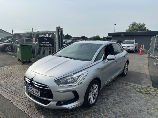 Citroën DS5 Chic 1.6 HDI