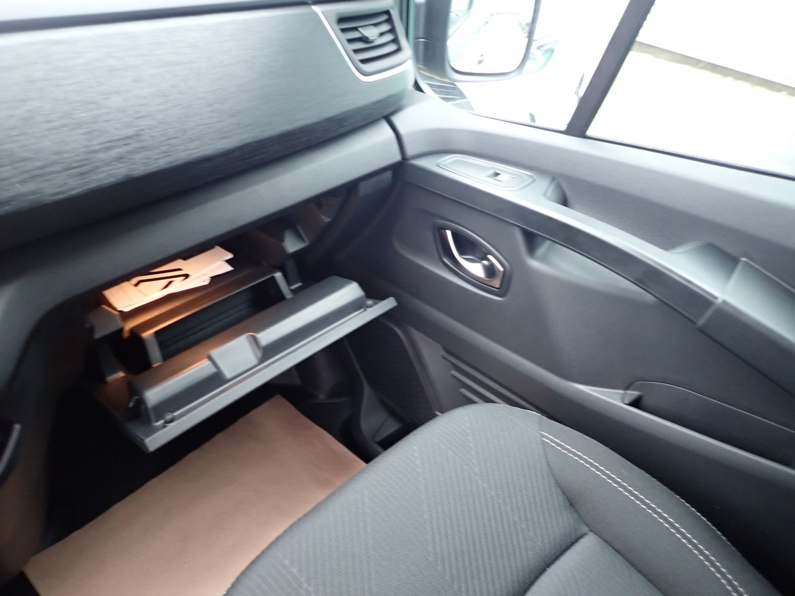 Fahrzeugabbildung Renault Trafic Pkw Evolution Blue dCi 170 Automatik MY25