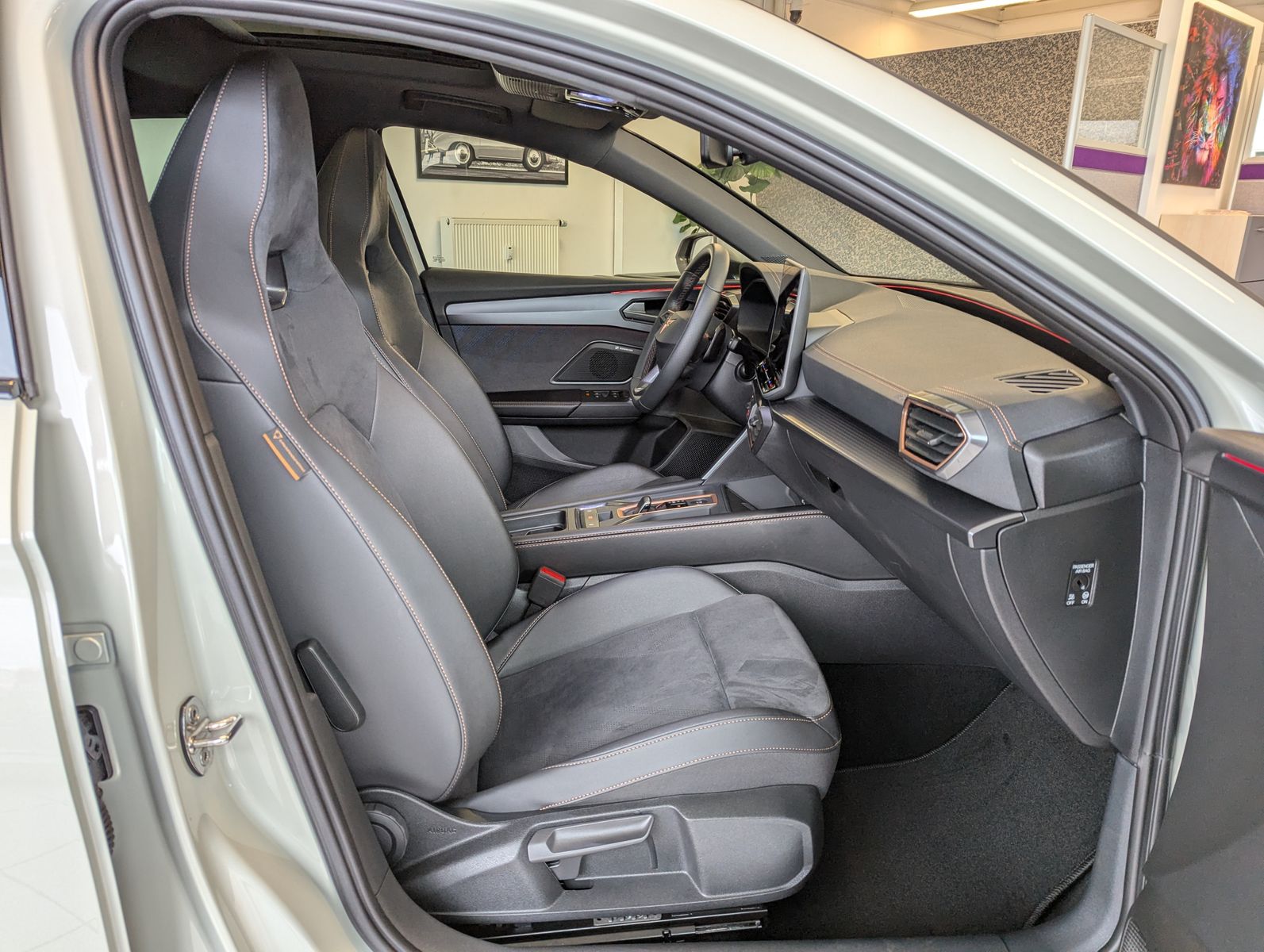 CUPRA Leon 1.5 eTSI Sennh. Matrix Pano Edge/Dynamic - Image 21