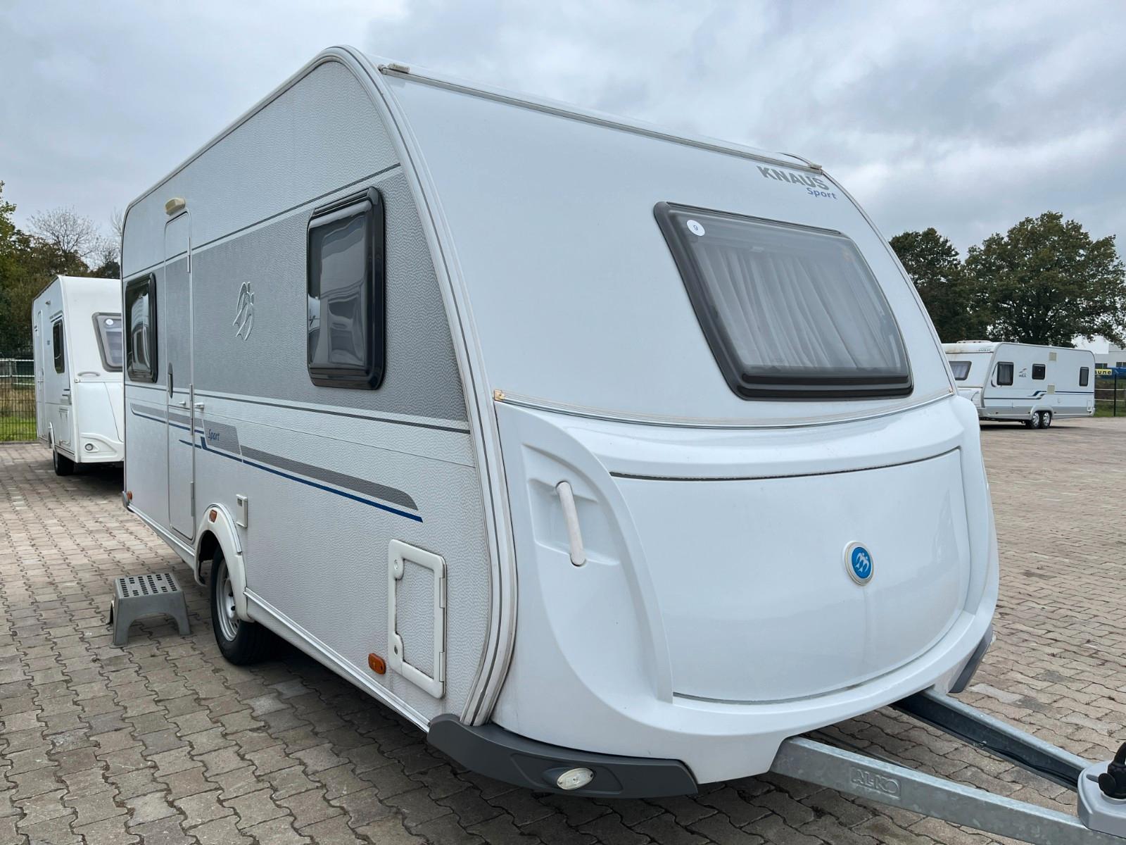 Knaus SPORT 450 FU - Rundsitz/Franz.Bett/Fliegentür