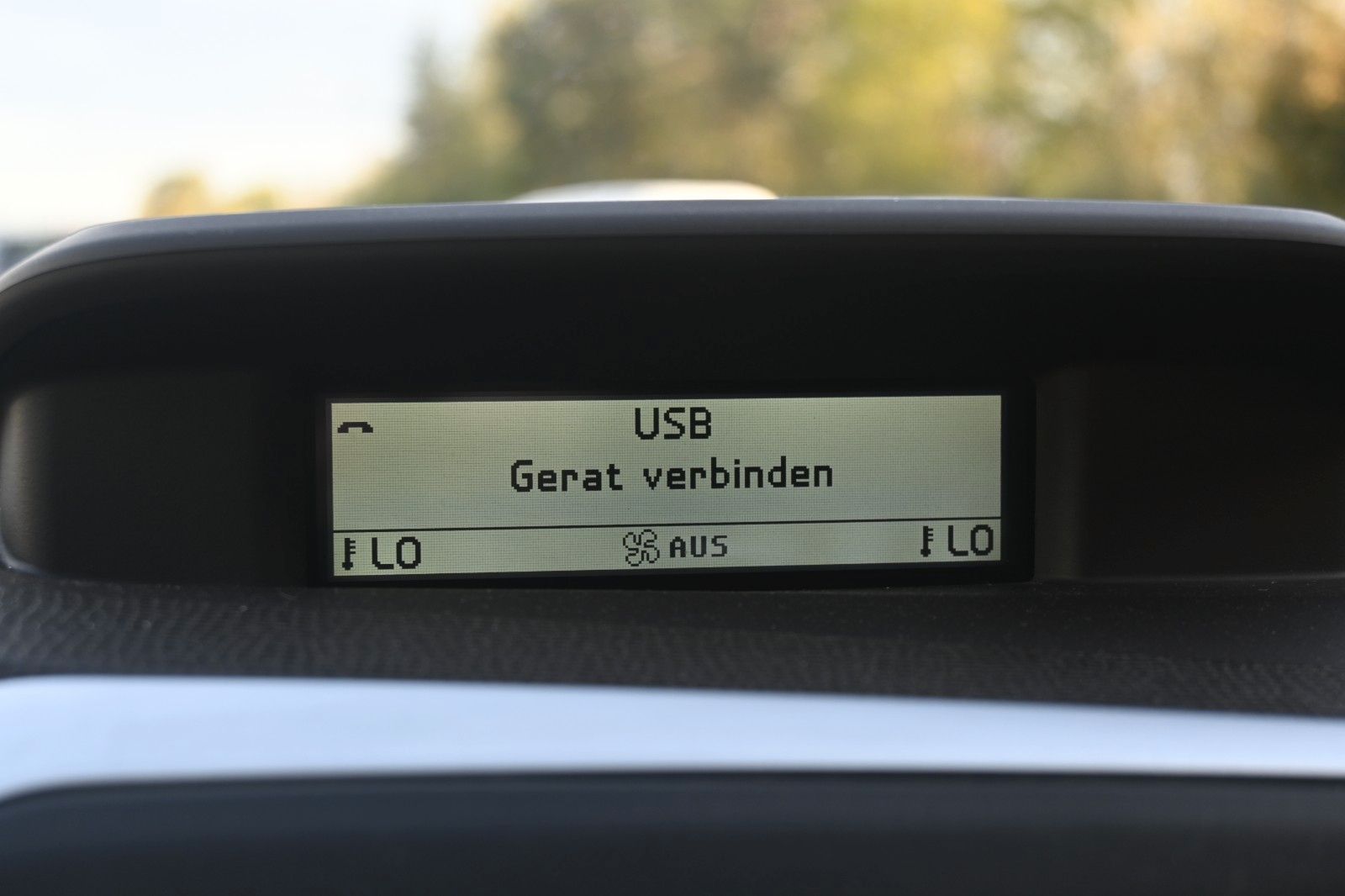 Fahrzeugabbildung Volvo XC60 3.2L 6-Zylinder